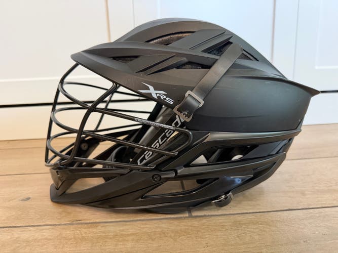 Cascade XRS Helmet (Used) (FREE SHIPPING)