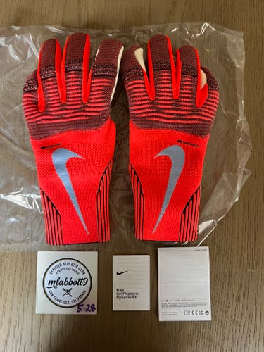 Nike GK Phantom Dynamic Fit Elite Goalkeeper Gloves - Size 12 - NEW (Bright Crimson)