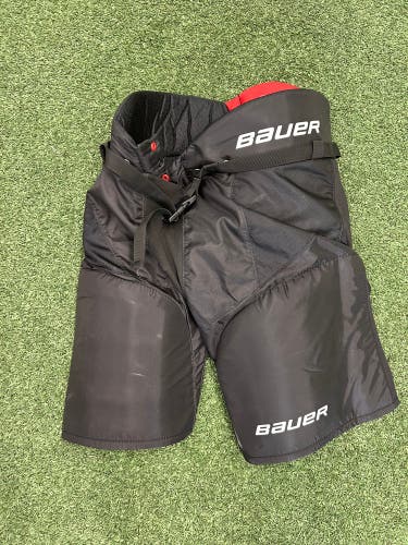 Black Senior Large Bauer Vapor X700 Hockey Pants (Used)