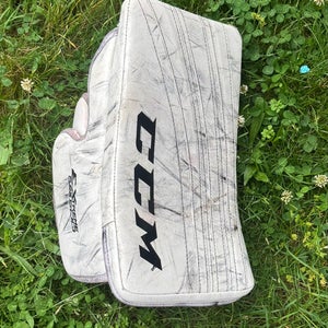 CCM Extreme Flex 500 Blocker (Senior)