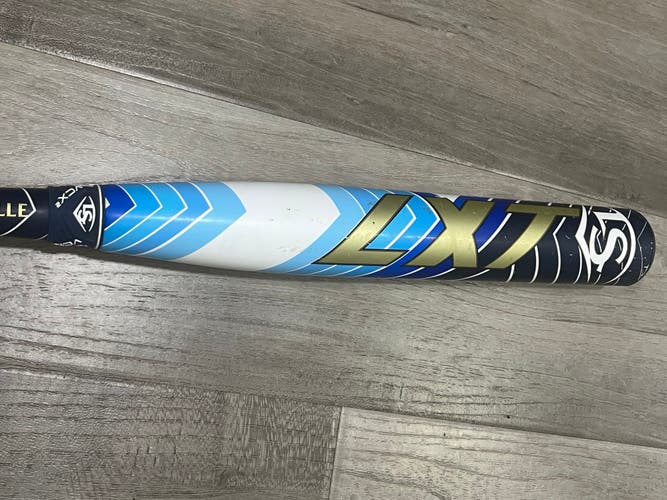 2024 Louisville Slugger LXT Composite Bat (-10) 21 oz 31" (Used)