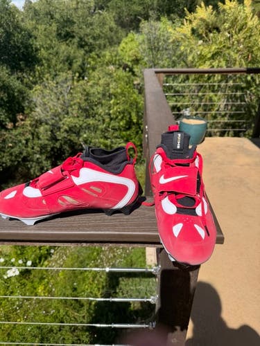 Red Men's Size 13.0 (W 14.0) Adult Nike Air Diamond Turf Shoes (Used)