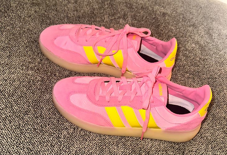 Adidas shoes women’s 9.5