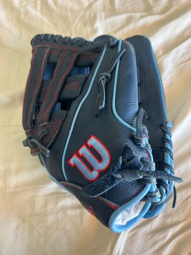 Wilson A500 RH Infield Baseball Glove 12" (Used)