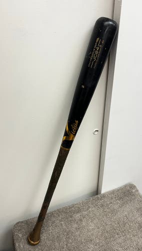 Victus Pro Reserve Series JC24 Hard Gloss Maple 33” Baseball Bat Black/Natural