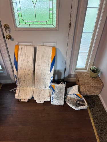 34"+ 3” True Catalyst Nitro Pro Set Jordan Binnington St. Louis Blues