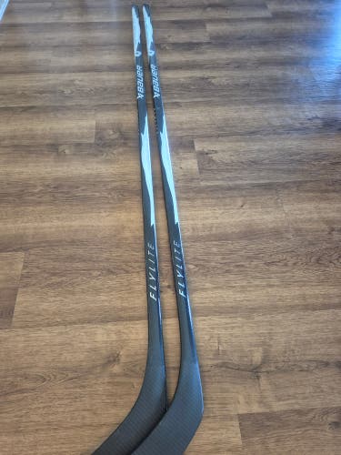 Senior Bauer Vapor Flylite Left Hand Hockey Stick P28 70 Flex (New)