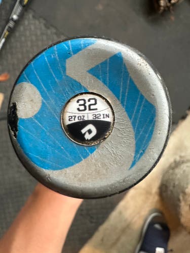 Used Demarini THE GOODS UG2-27 BB/SB USA 2 5/8 Bat 32” 11614-S000234978