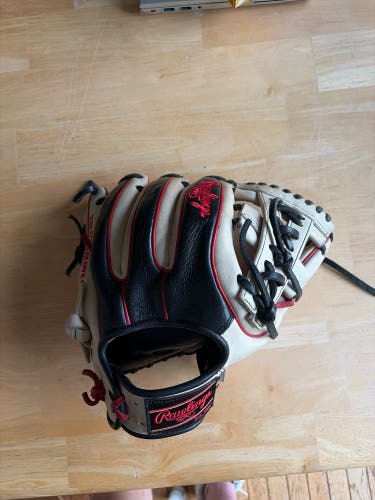 2022 Rawlings Heart of the Hide RH Infield Baseball Glove 11.5" (Used)
