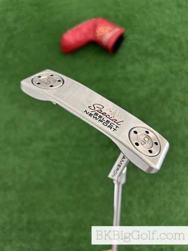 Titleist Scotty Cameron Special Select Newport 33 Putter w Headcover