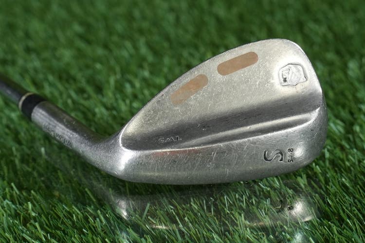 Wilson Staff TW5 54 8 Sand Wedge "S" Dynamic Gold Wedge Flex Steel Shaft RH