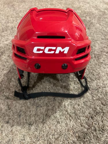 Medium CCM Tacks 720 Helmet (Used)