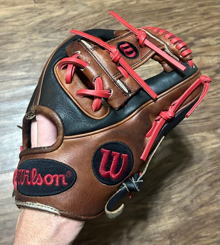 Infield RH Wilson A2K Baseball Glove 11.5" (Used)