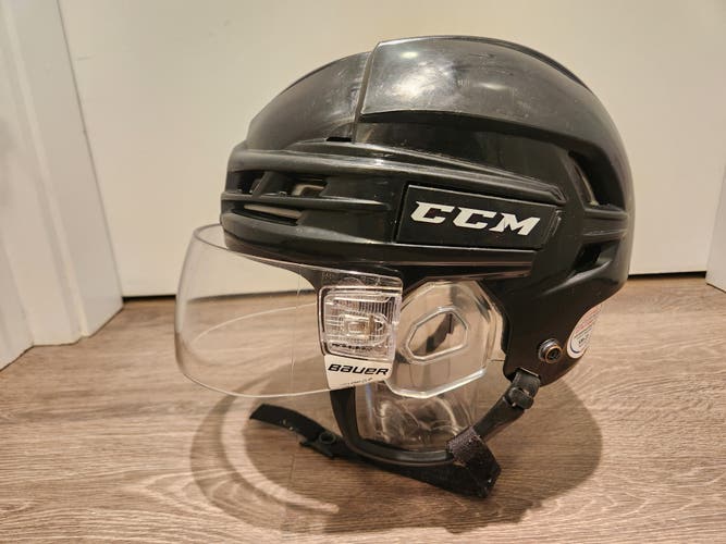 CCM Tacks 910 Black Hockey Helmet Medium with Bauer HDO Pro Clip Straight Visor