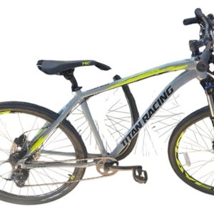 Titan Racing Mountain Bike Player 2.0 27.5" New