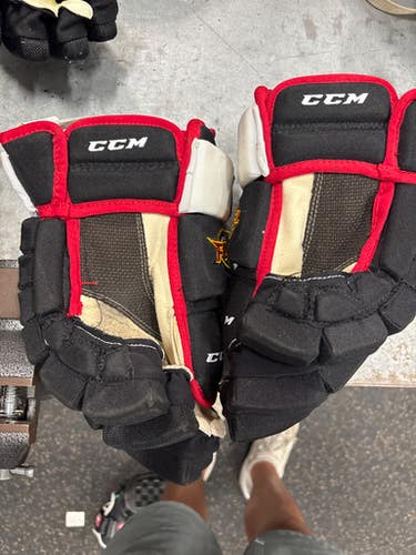Used CCM Senior Gloves Black 15" 11337-S000487579