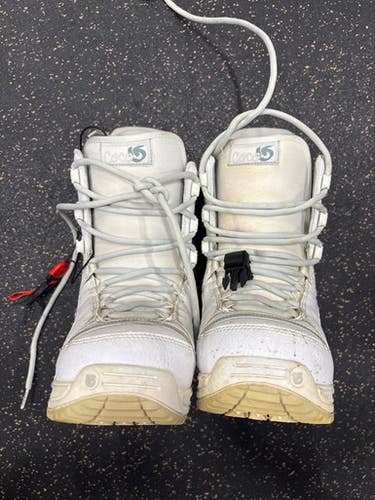 Used Burton BOOTS Womens Snowboard Boots White Senior 9 11337-S000487422