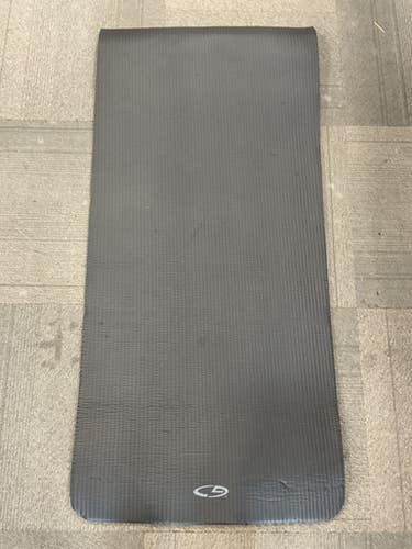 Used Champion Sports Yoga Mat Black 11614-S000237159