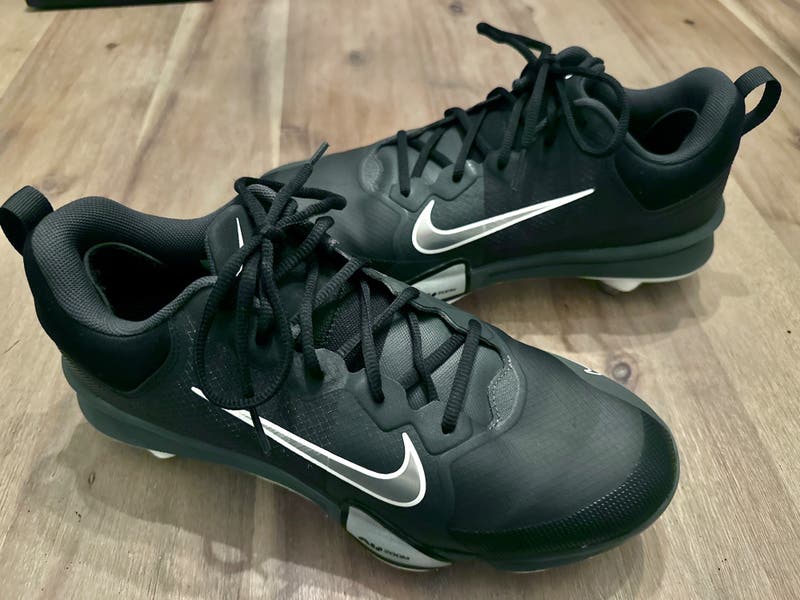 Black Men's Size M 10.5 Nike Force Zoom Trout 9 Pro Metal (Used