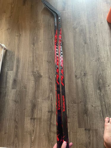 2 Pack Custom Red Senior Bauer Pulse Left Hand Hockey Stick P88 77 Flex (New)