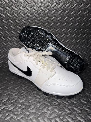 Men’s Jordan 1 Retro Low Baseball Cleats Size 12