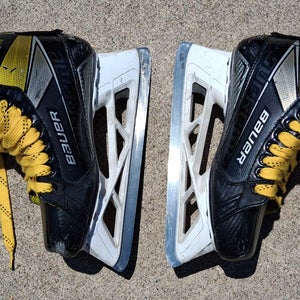 Bauer Supreme 3S Hockey Goalie Skates Regular Width 6 (Used)