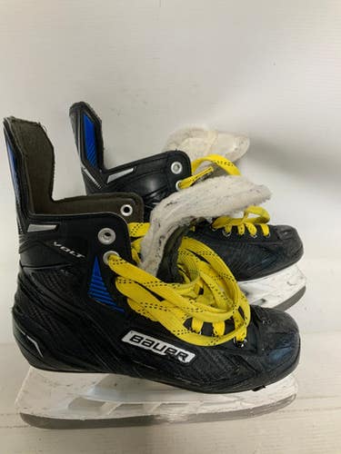 Used Bauer VAPOR VOLT Junior Hockey Skate Junior 04 11823-S000039338