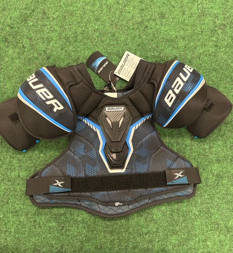 Intermediate Bauer X Shoulder Pads (New) | Intermediate Medium