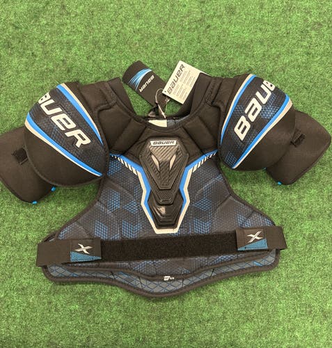 Intermediate Bauer X Shoulder Pads (New) | Intermediate Medium