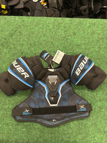 Intermediate Bauer X Shoulder Pads (New) | Intermediate Medium
