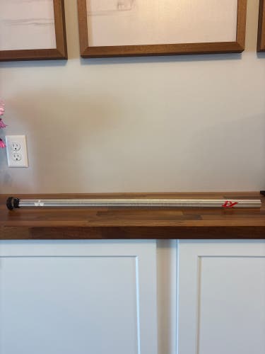 Adult Under Armour 1X Shaft (Used)