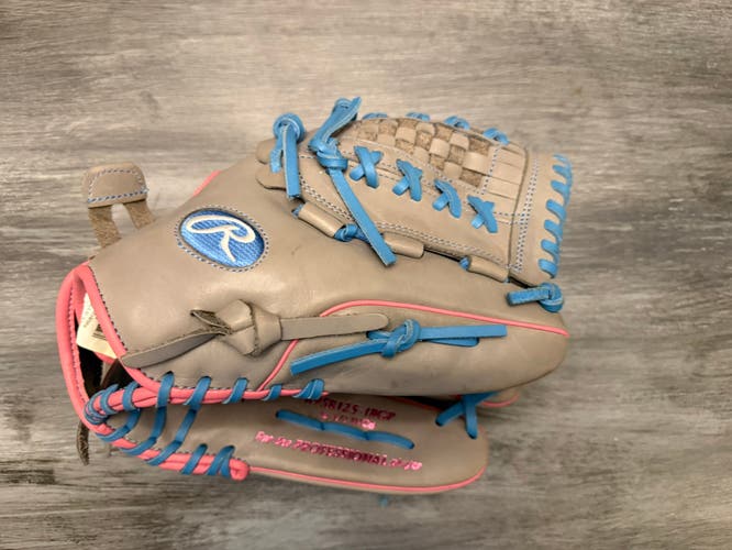 Rawlings R9 RH Softball Glove 12.5" (New without tags)