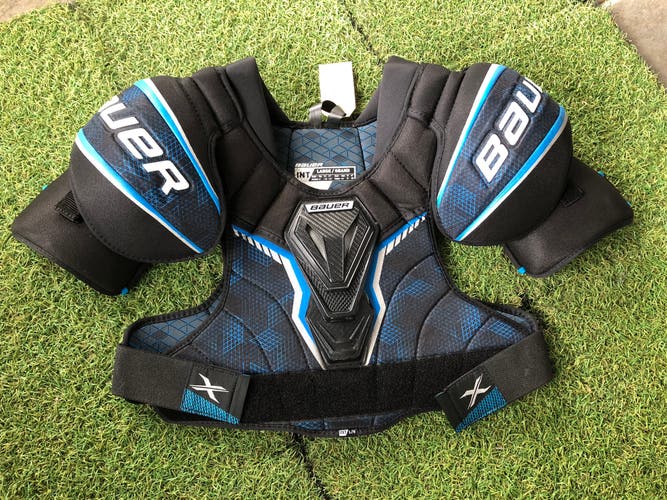 Intermediate Large Bauer X Shoulder Pads (Used)