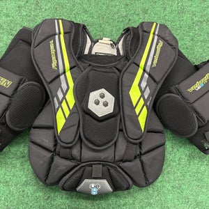 Vaughn Velocity VE8 Goalie Chest Protector (Used) | Youth S/M