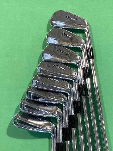 Used Men's Mizuno MP-33 Right Handed Iron Set | 3i - 9i, PW | Regular Flex | R300 Steel Shafts