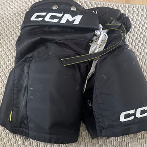 Junior Small CCM Tacks Hockey Pants (Used)