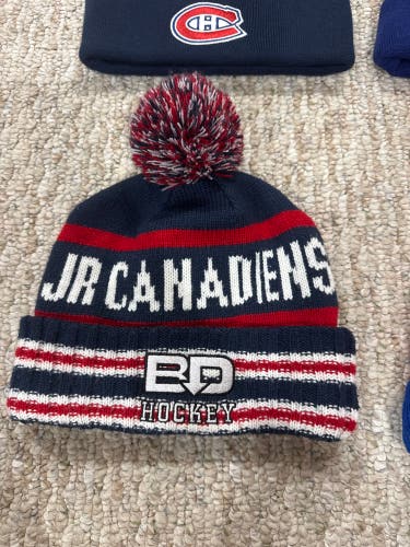 Blue Adult Unisex One Size Fits All Bauer Hat (Used)