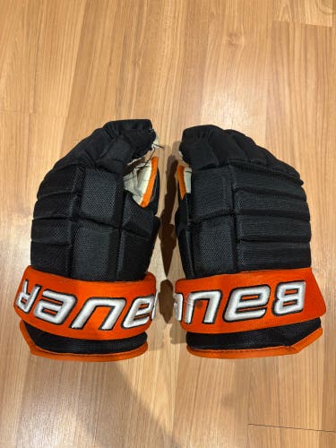 NAHL Danbury Hattricks Bauer Vapor Team Pro Gloves 14" Pro Stock (New)