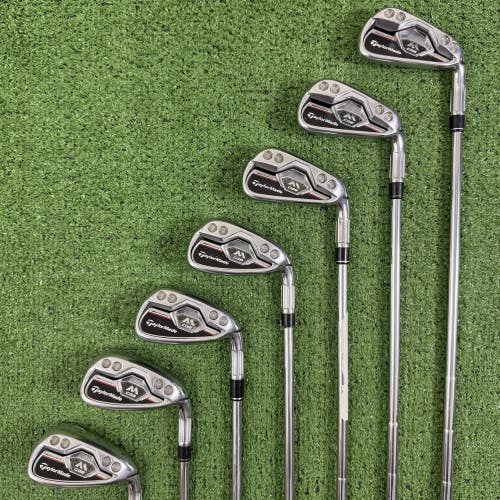 Taylormade M CGB 2017 Iron Set 5-PW AW Dynamic Gold R300 Regular Flex Steel