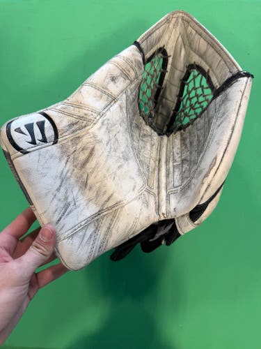 Warrior Ritual G3 Pro Goalie Glove Regular | Senior
