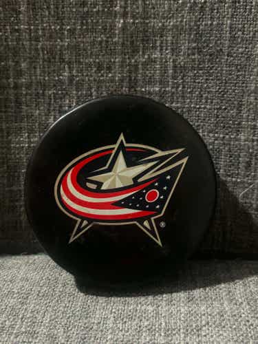Columbus Blue Jackets Souvenir Hockey Puck New