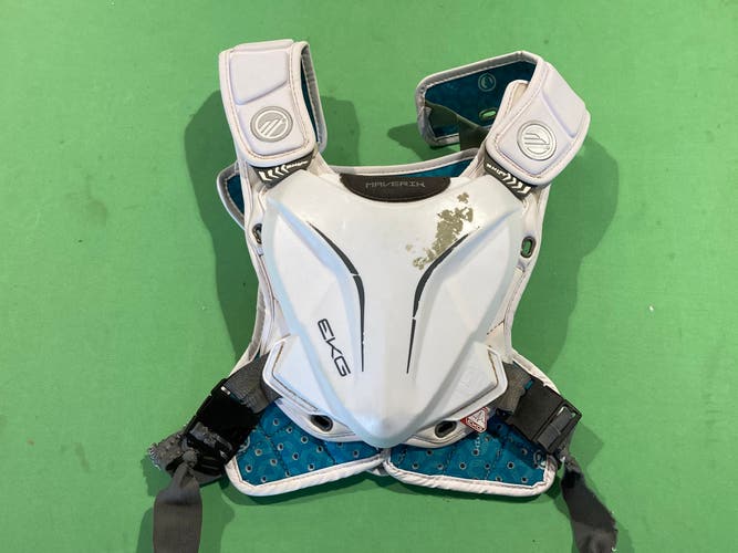 Used Large Maverik Shift Shoulder Pads