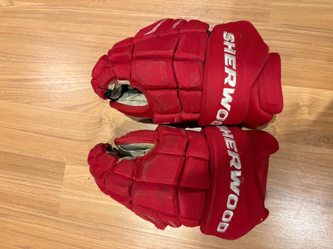 Sher-Wood Rekker Element Pro Gloves 14" Pro Stock (Used)