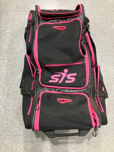 Smash It Sports Smash Ops Guerrilla Wheeled Catchers Bag