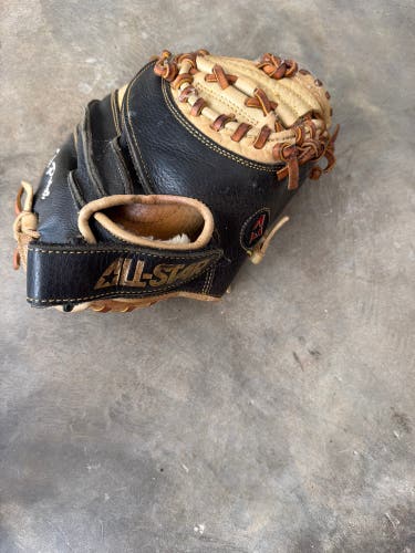 All Star Pro elite RH Catcher's Baseball Glove 9" (Used)