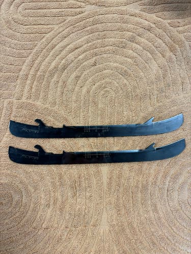 Bauer Fly-Ti 280-XL mm Blades (Used)