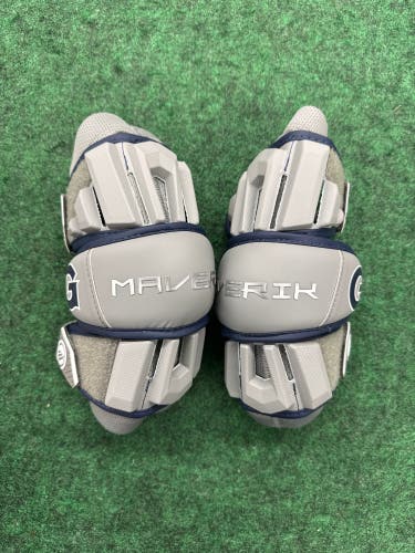 Georgetown Maverik Max Arm Pads (Used) | Large