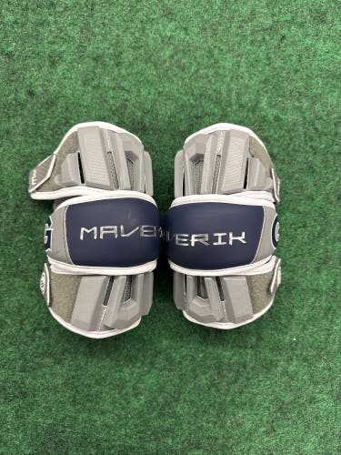 Georgetown Maverik Max Arm Pads (Used) | Large
