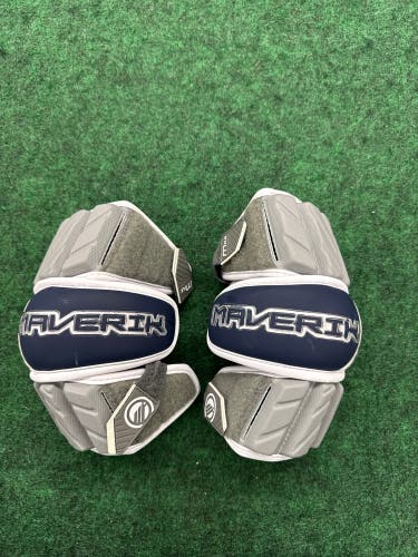 Georgetown Maverik Max Arm Pads (Used) | Large