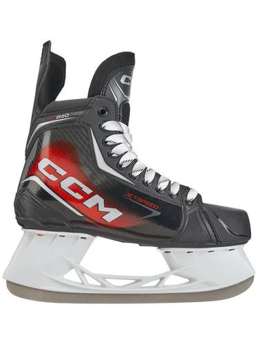 Black CCM JetSpeed FT860 Hockey Skates Size 5 (Used)